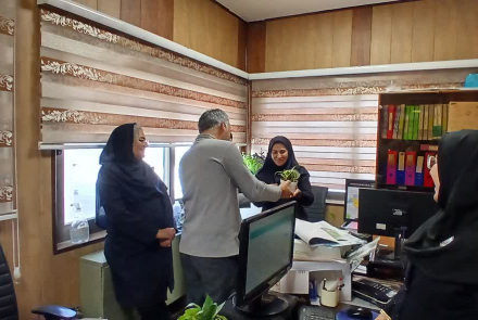 تجلیل از همکاران واحد بهبود کیفیت بیمارستان