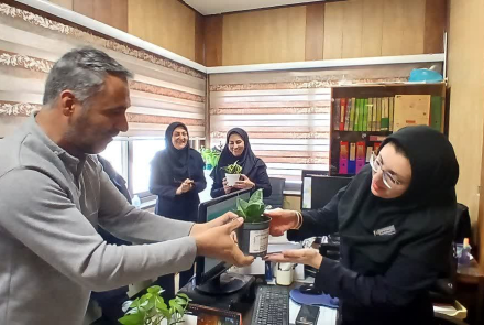 تجلیل از همکاران واحد بهبود کیفیت بیمارستان